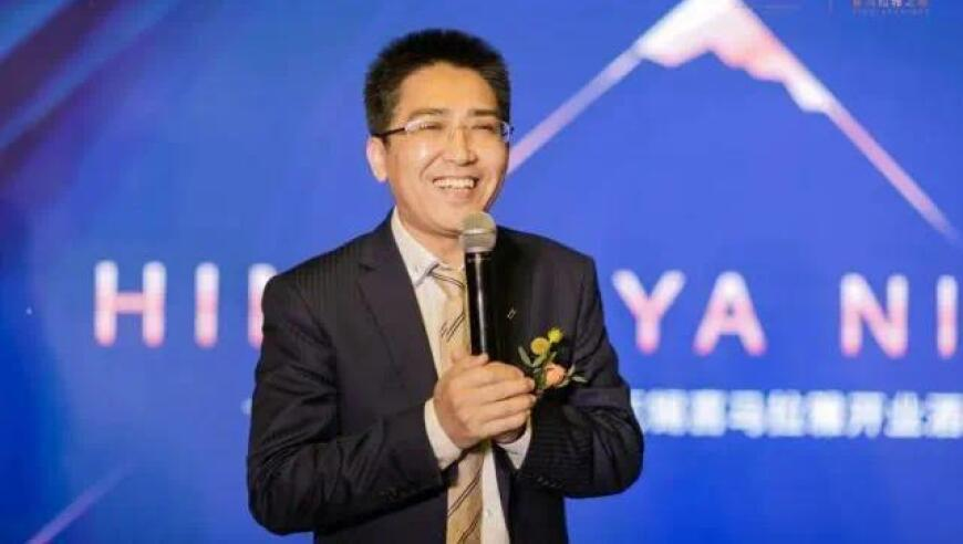 2025年今晚澳门开什么,甲亢哥空着脖子来挂着辣椒走了,前瞻性战略落实探讨_钻石版V3.64